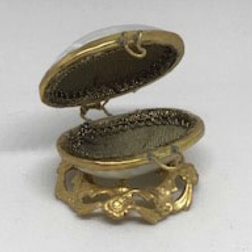 Binder1_Presentation-Box-and-Cards-13